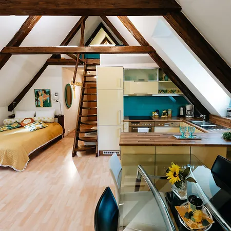 Boutique Romantick Hotel 3*
